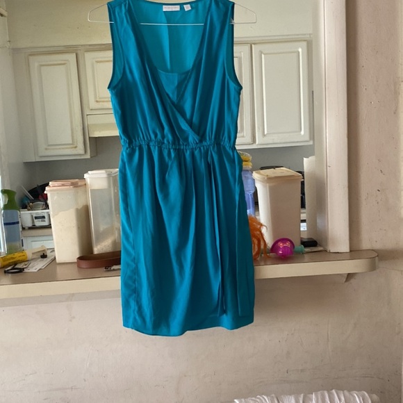 Dress teal cutsy v neck no sleeve belt tie on corner - Picture 2 of 8